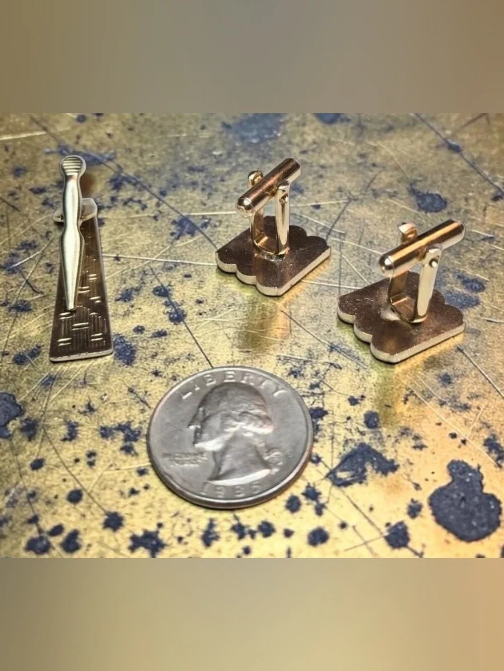 VintageGold-Tone Cufflinks and Tie Clip Set